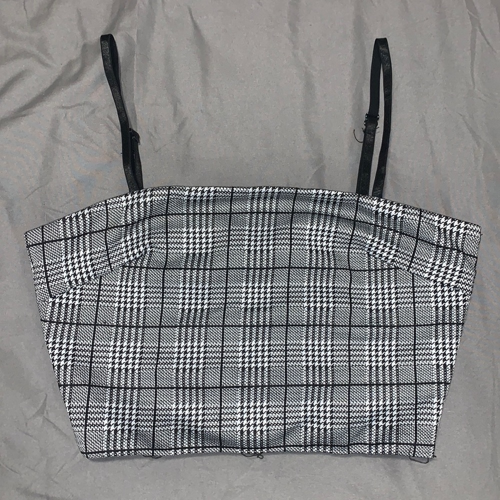 b&w plaid tank